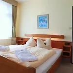 Hotel Schober Am Kurpark 3*